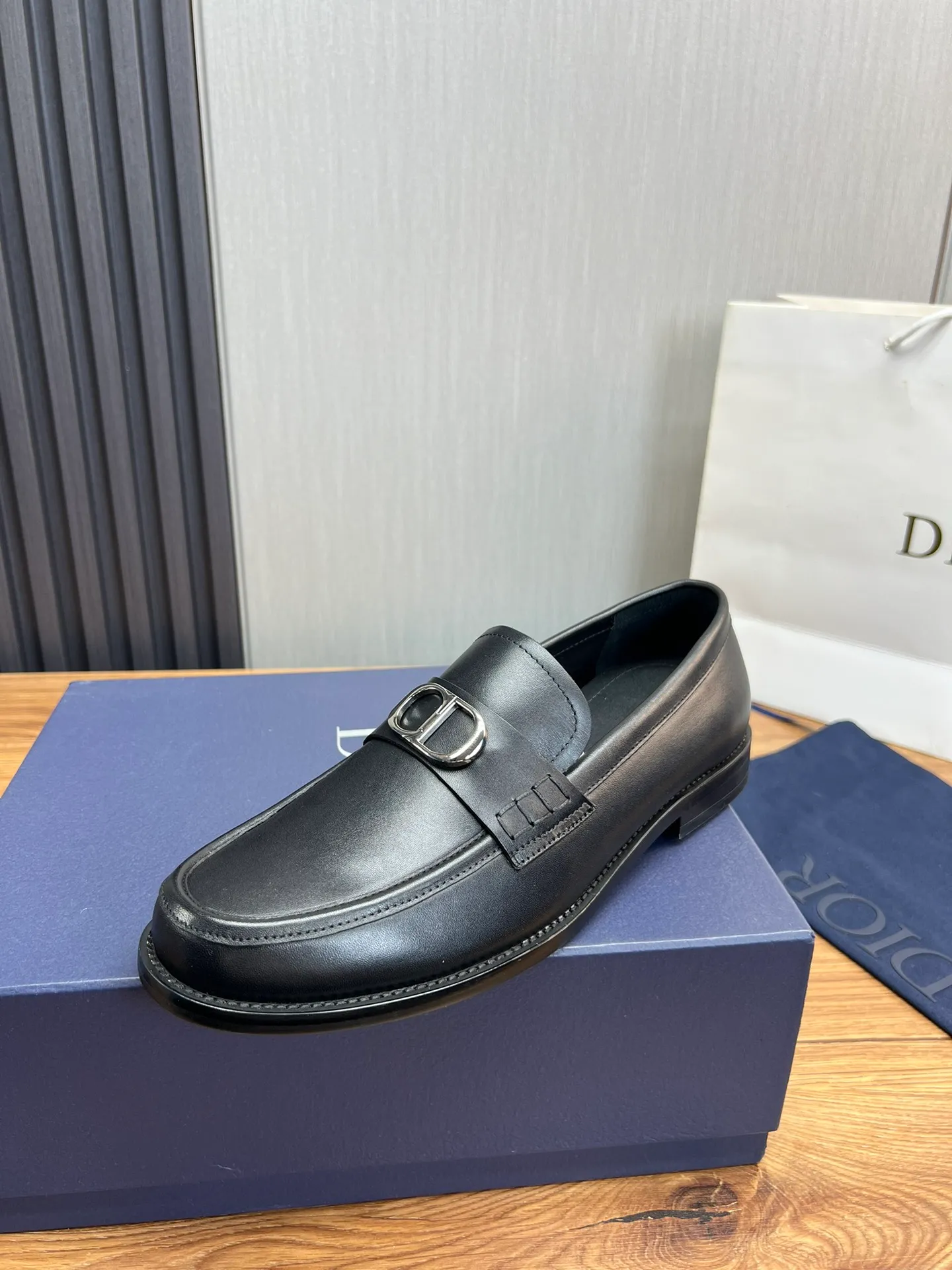 Men's men's shoes💰560💰 Dior men's business casual leather shoes👞all use imported original brand leather, just to create a more comfortable wearing experience, upper: original cowhide➕imported sheepskin lining, original non-slip and wear-resistant rubber outsole✔️36-45 (38.45 non-returnable)